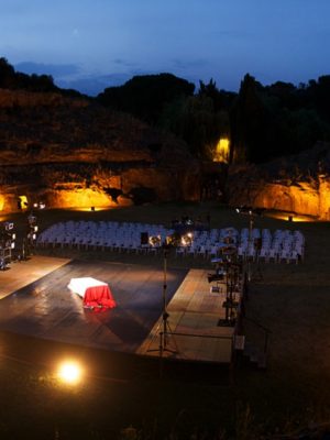 Veduta dell'anfiteatro di Sutri (VT), una delle sedi della rassegna «Teatri di Pietra»